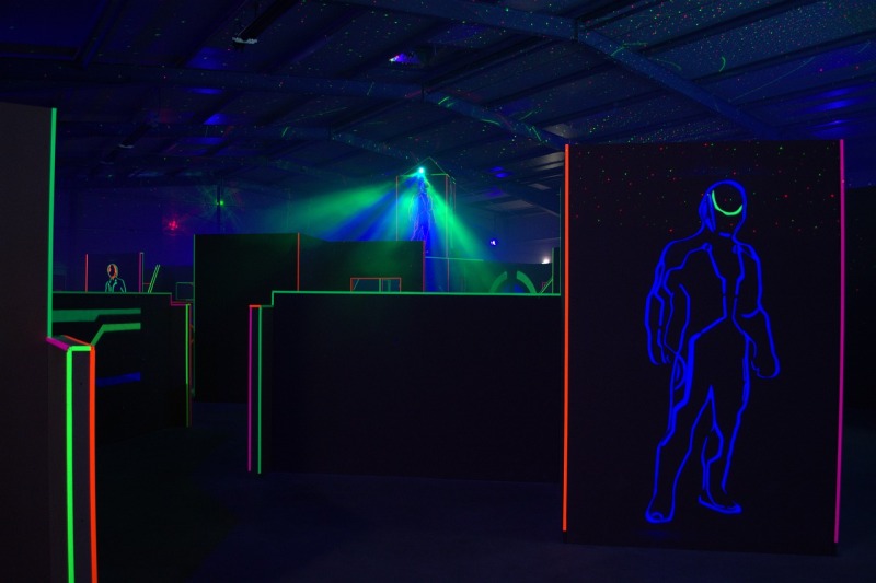 Co to jest lasertag i na czym polega ta zabawa?